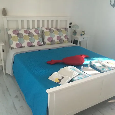 Mama Eli Bed & Breakfast *